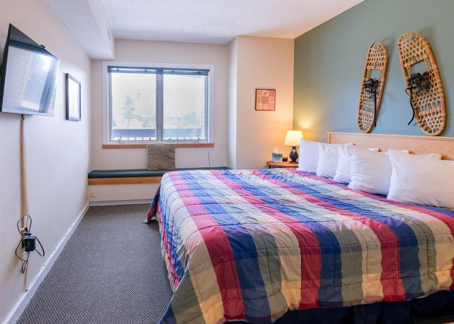 318 Mountain Road A304, Ludlow, VT 05149