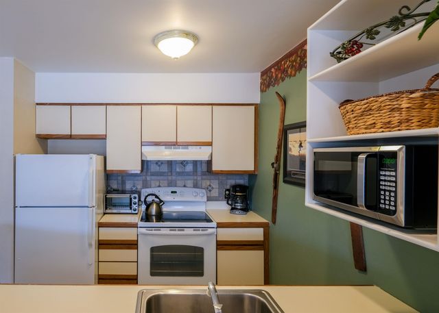 318 Mountain Road A304, Ludlow, VT 05149
