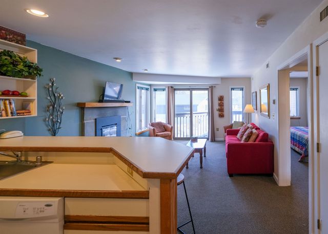 318 Mountain Road A304, Ludlow, VT 05149