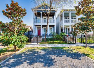734B Allston Street, Houston, TX 77007