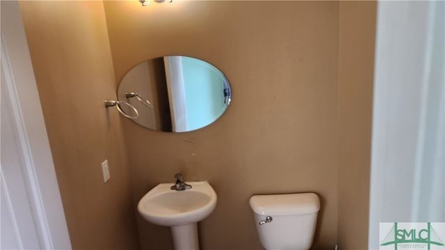 217 Lakepointe Drive, Savannah, GA 31407