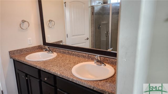 217 Lakepointe Drive, Savannah, GA 31407