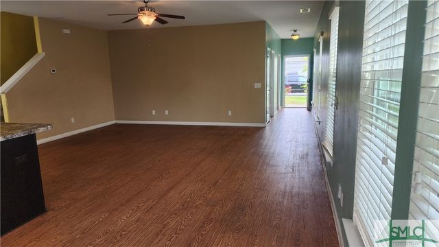 217 Lakepointe Drive, Savannah, GA 31407