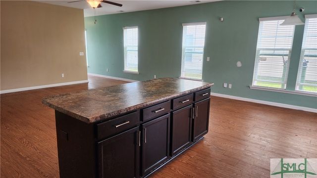 217 Lakepointe Drive, Savannah, GA 31407