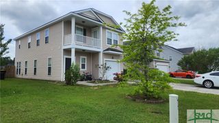 217 Lakepointe Drive, Savannah, GA 31407