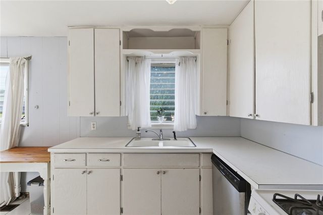 902 W 12th Street, Fayetteville, AR 72701