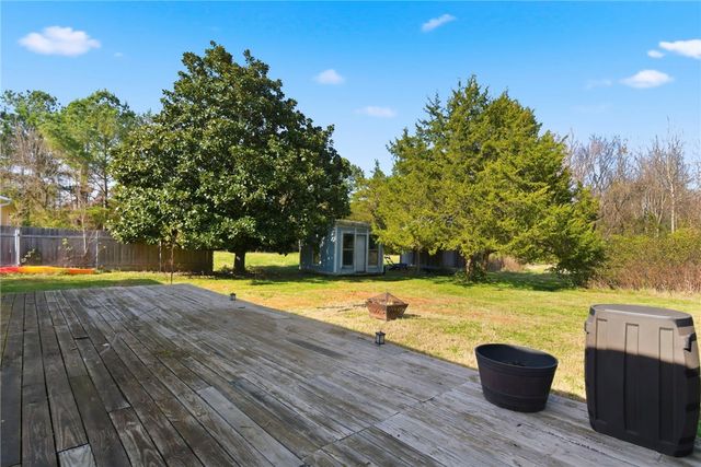 902 W 12th Street, Fayetteville, AR 72701