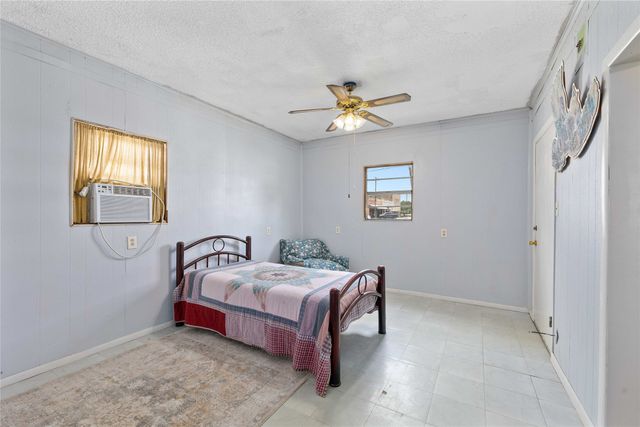 201 S First Street, Bangs, TX 76823