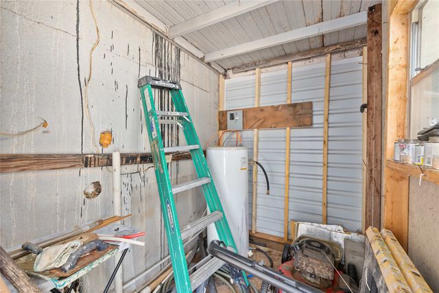 201 S First Street, Bangs, TX 76823