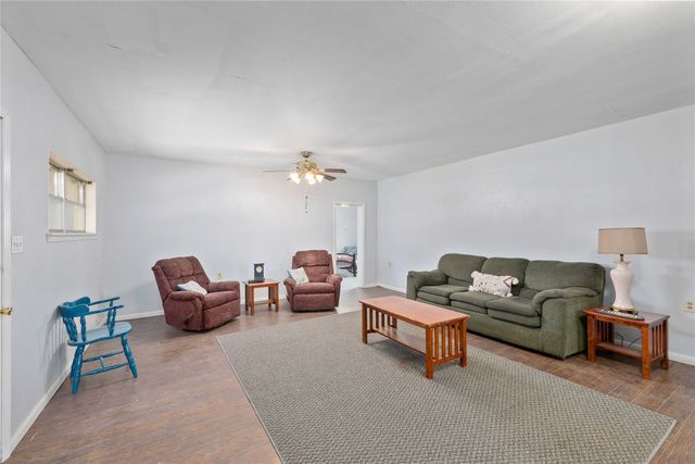 201 S First Street, Bangs, TX 76823