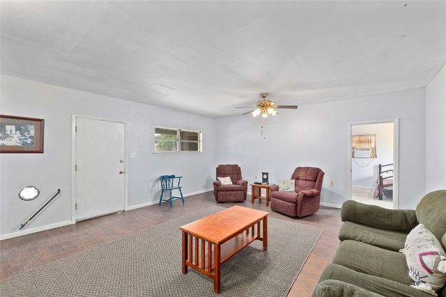 201 S First Street, Bangs, TX 76823