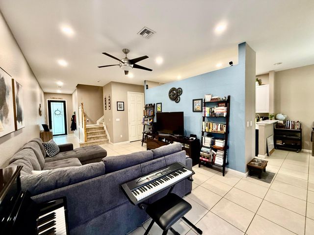 2240 Portsmouth Lane, Port St. Lucie, Port St Lucie, FL 34953