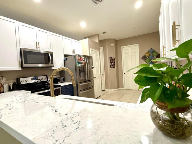 2240 Portsmouth Lane, Port St. Lucie, Port St Lucie, FL 34953