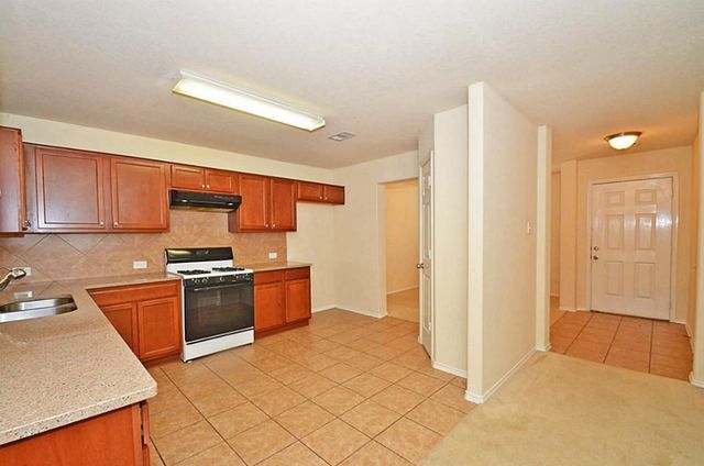 5327 Stonegate Drive, Richmond, TX 77407