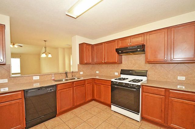 5327 Stonegate Drive, Richmond, TX 77407