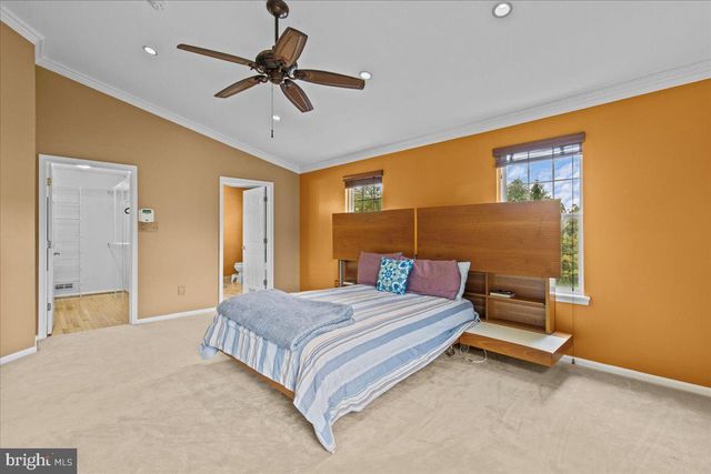 3 CATANIA CT, Voorhees, NJ 08043