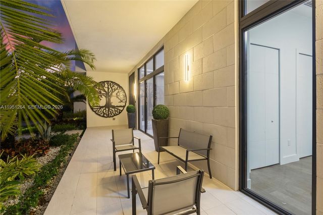 16773 S Botaniko Dr S, Weston, FL 33326