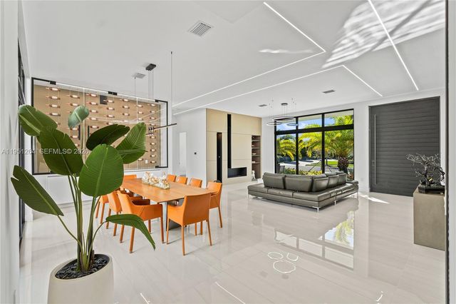 16773 S Botaniko Dr S, Weston, FL 33326