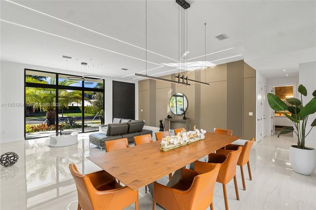 16773 S Botaniko Dr S, Weston, FL 33326