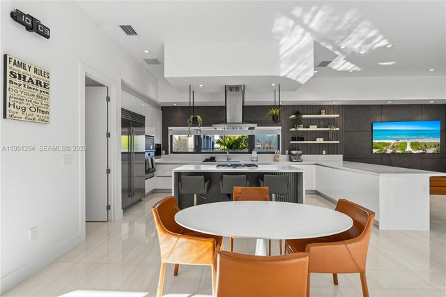 16773 S Botaniko Dr S, Weston, FL 33326