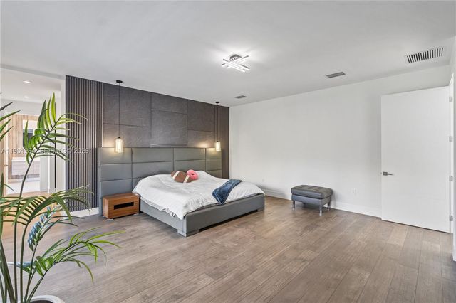 16773 S Botaniko Dr S, Weston, FL 33326