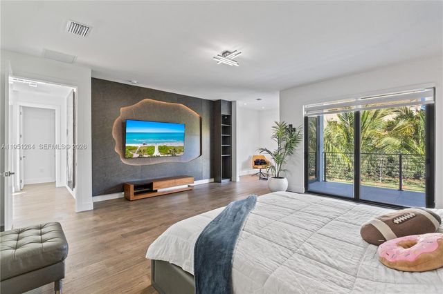 16773 S Botaniko Dr S, Weston, FL 33326