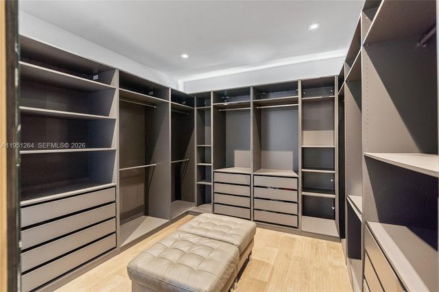 16773 S Botaniko Dr S, Weston, FL 33326