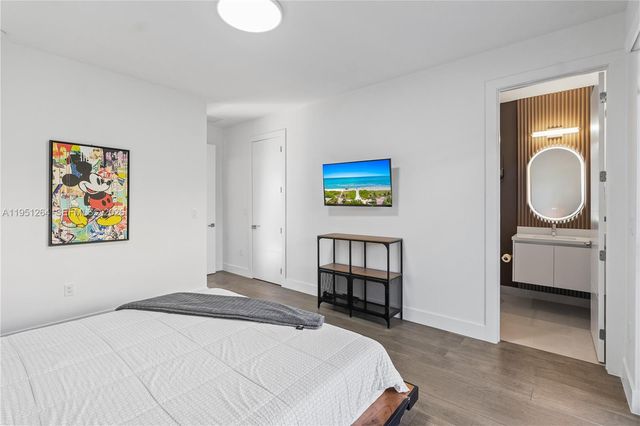 16773 S Botaniko Dr S, Weston, FL 33326