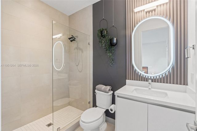 16773 S Botaniko Dr S, Weston, FL 33326