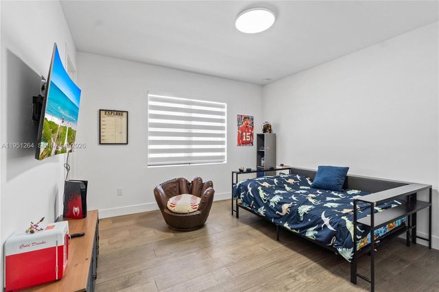 16773 S Botaniko Dr S, Weston, FL 33326