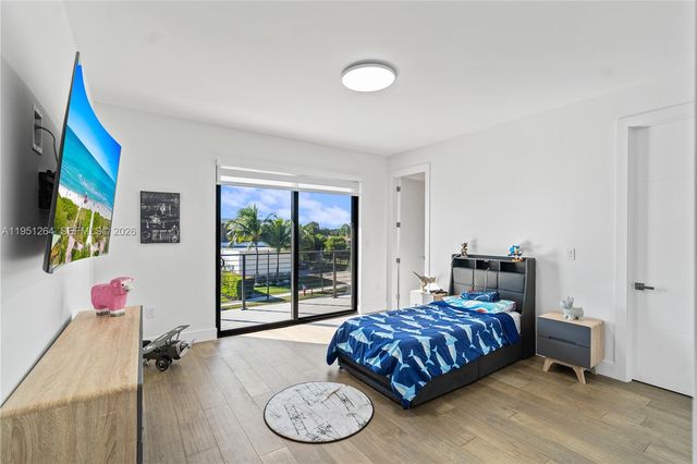 16773 S Botaniko Dr S, Weston, FL 33326