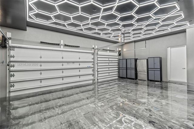 16773 S Botaniko Dr S, Weston, FL 33326