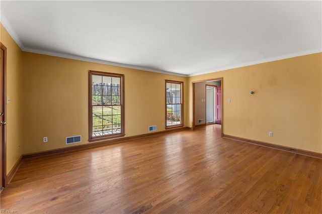 957 Gold Mine RD, Palmyra, VA 22963