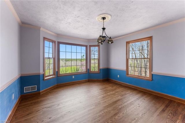 957 Gold Mine RD, Palmyra, VA 22963