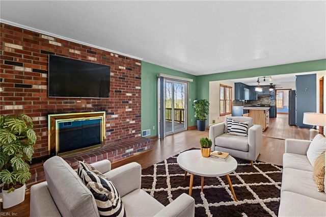 957 Gold Mine RD, Palmyra, VA 22963