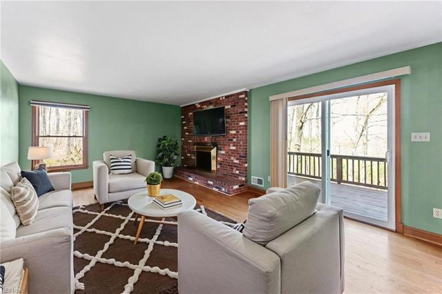 957 Gold Mine RD, Palmyra, VA 22963