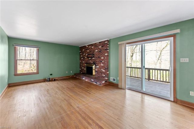 957 Gold Mine RD, Palmyra, VA 22963