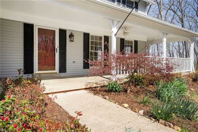 957 Gold Mine RD, Palmyra, VA 22963