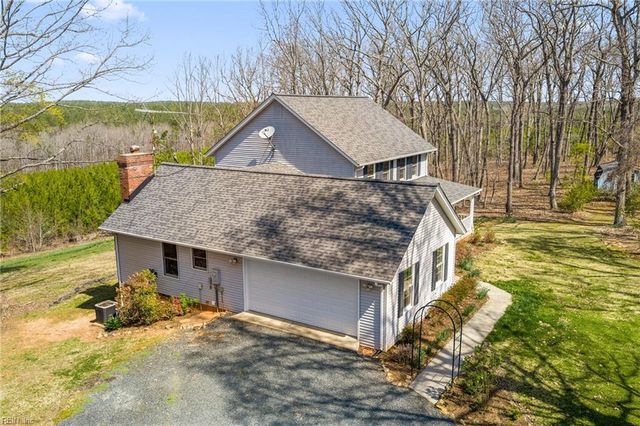 957 Gold Mine RD, Palmyra, VA 22963