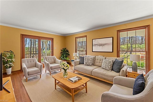 957 Gold Mine RD, Palmyra, VA 22963