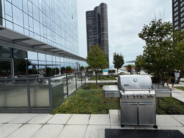 500 N Lake Shore Drive 1614, Chicago, IL 60611