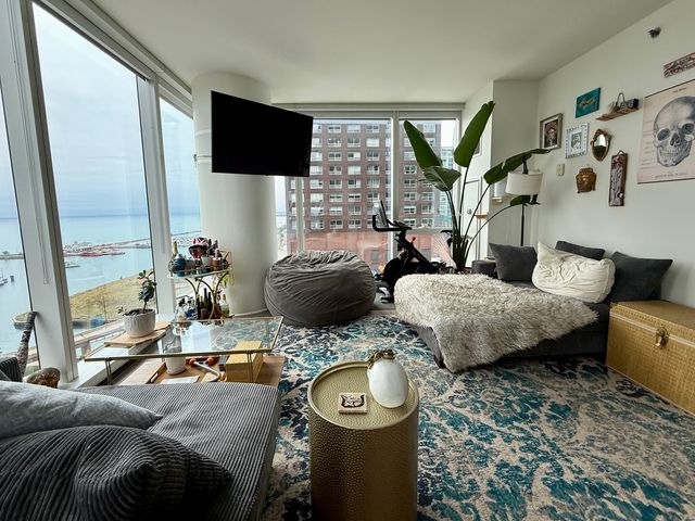 500 N Lake Shore Drive 1614, Chicago, IL 60611