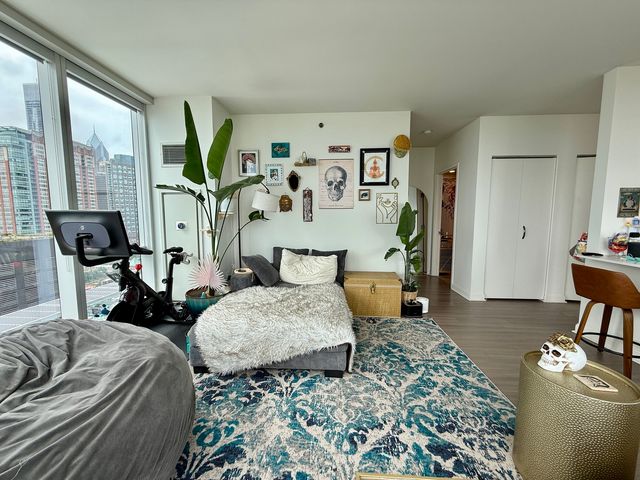 500 N Lake Shore Drive 1614, Chicago, IL 60611