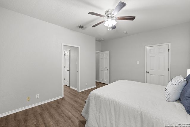 704 Hightrail, Schertz, TX 78108