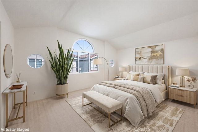1322 Meadow Ln, Duarte, CA 91010