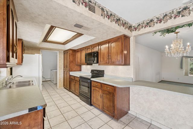 5209 W LAS PALMARITAS Drive, Glendale, AZ 85302