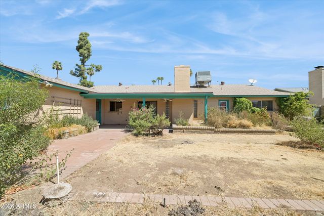 5209 W LAS PALMARITAS Drive, Glendale, AZ 85302