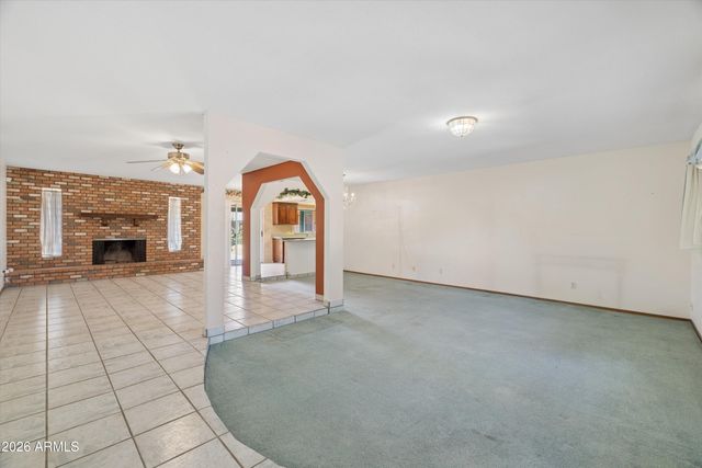 5209 W LAS PALMARITAS Drive, Glendale, AZ 85302