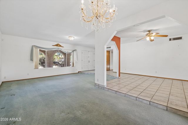 5209 W LAS PALMARITAS Drive, Glendale, AZ 85302