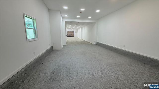 637 Newark Avenue, Jersey City, NJ 07306
